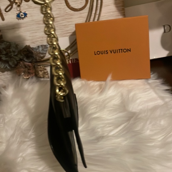 Authentic Fendi Blake wallet - Picture 5 of 12